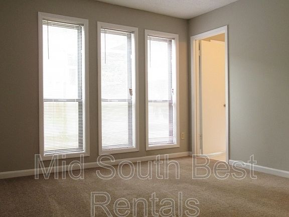 4th image of 2497 Richwood St