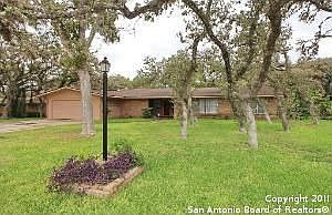 2nd image of 215 Prinz Dr