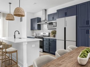 2141 Coretta Way, Indianapolis, IN 46202