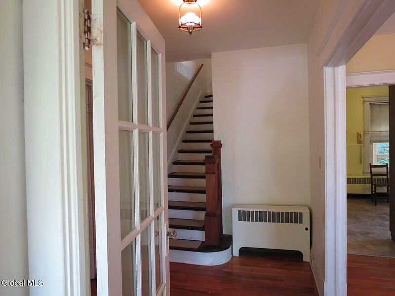 3rd image of 41 Belle Avenue