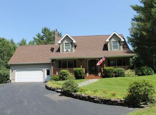 19 Beech Grove Ave, Glenburn, ME 04401