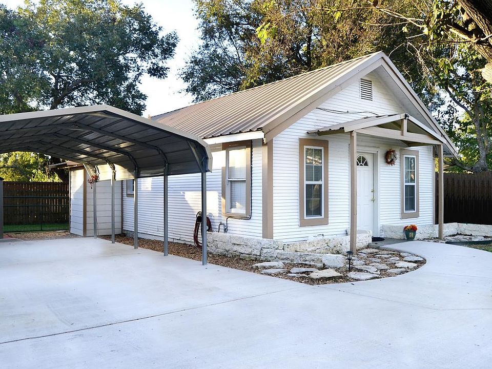 House Frontal