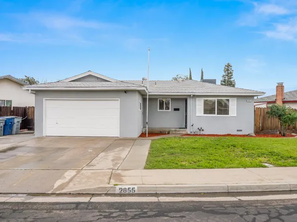 2855 Adler Ave, Clovis, CA 93612