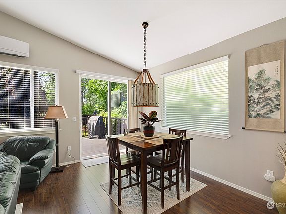 5th image of 8012 145th Street E