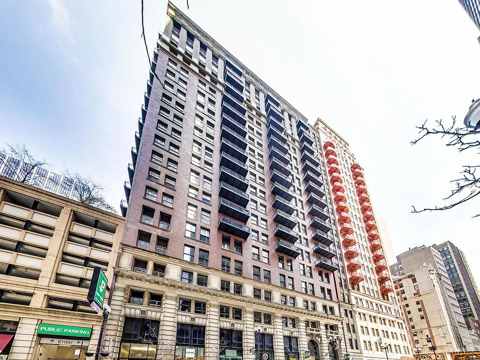 1st image of 212 W Washington St APT 2111