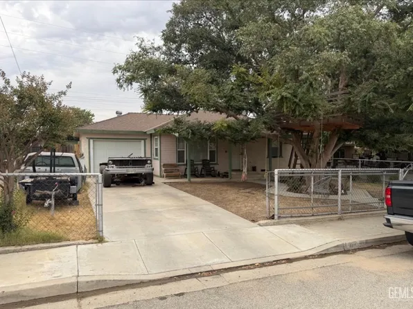 1111 Valencia Dr, Bakersfield, CA 93306