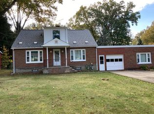 1948 Echo Rd, Stow, OH 44224