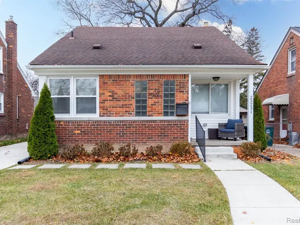 23231 Forest St, Oak Park, MI 48237