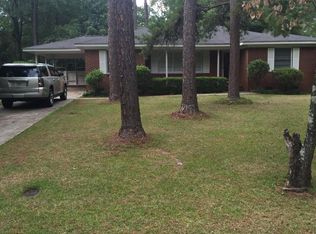 1910 Lynwood Ln, Albany, GA 31707
