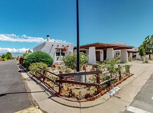 15 Calle Pueblo Pinado NW, Albuquerque, NM 87120
