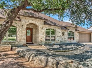 625 Settlers Ln, Bandera, TX 78003