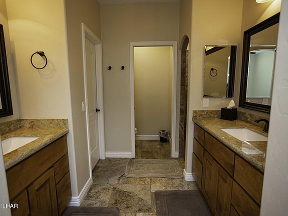4th image of 3200 Chemehuevi Blvd