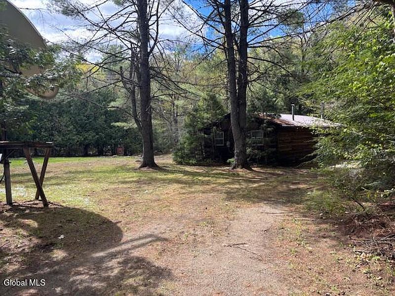 5th image of 501 Harrington Road
