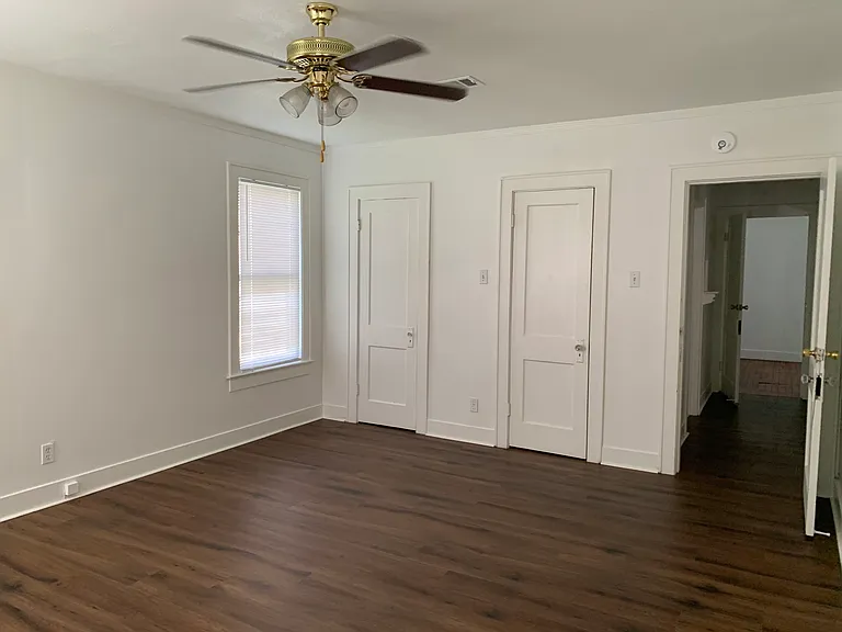 107 Browning Ave — Photo 12