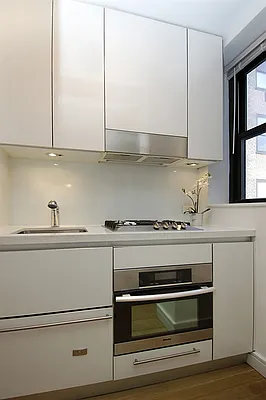 Sold by Corcoran | media 16