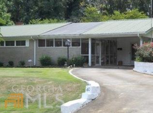 404 Edwards St, Elberton, GA 30635