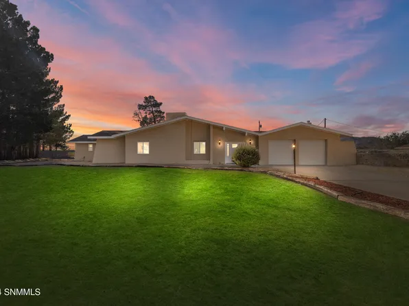 3625 Paradise Ln, Las Cruces, NM 88007