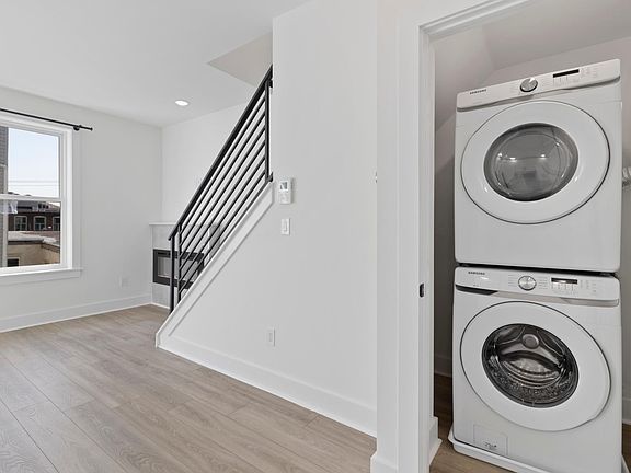 5th image of 2547 Frankford Ave APT 4