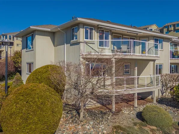 3385 Edgewood Dr, Nanaimo, BC V9T 5V2