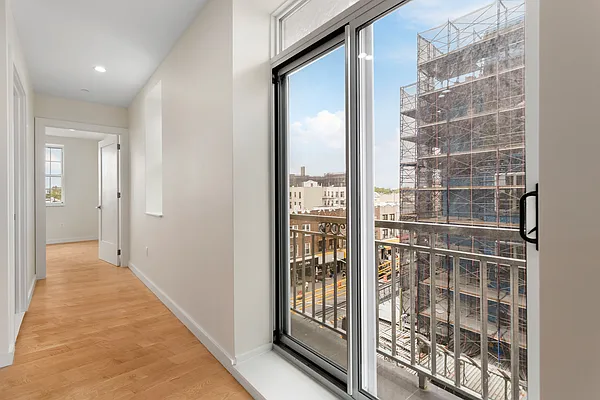 Rented by Nest Seekers International | media 15