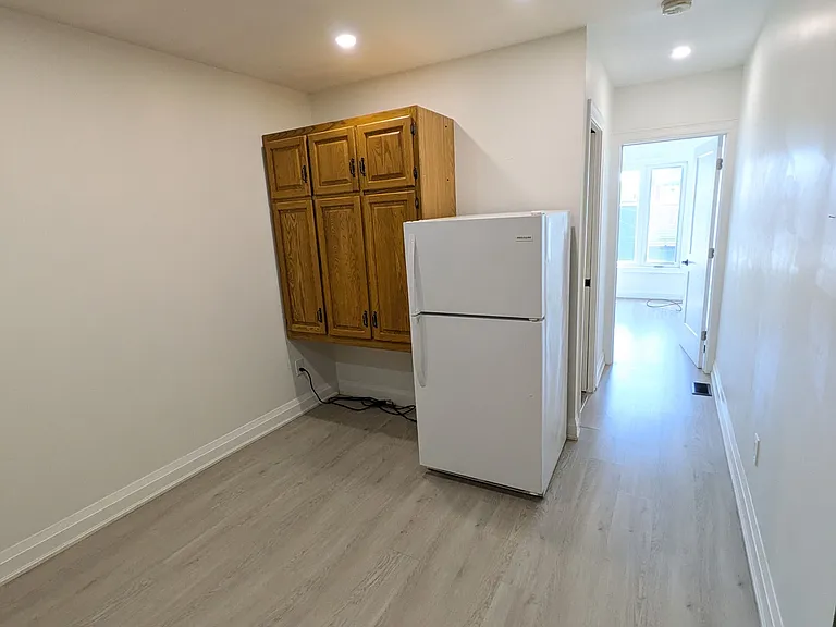 1865 Davenport Rd #2 — Photo 5