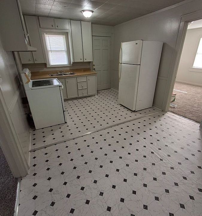 1st image of 501 S Maryland St APT A
