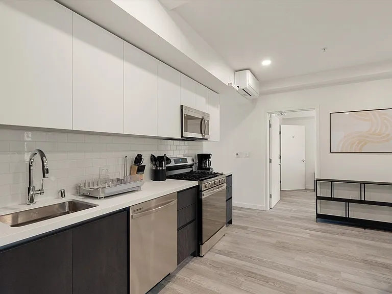 8833 Reading Ave Apartments — Photo 31