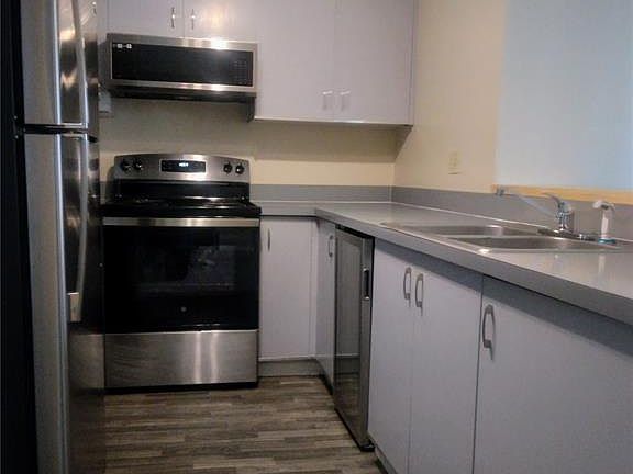 4th image of 5316 Pershing Ave APT 406