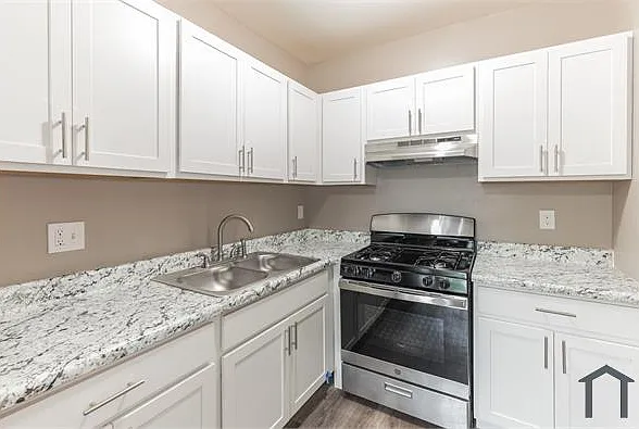 3306 Bosworth Rd #1 — Photo 6