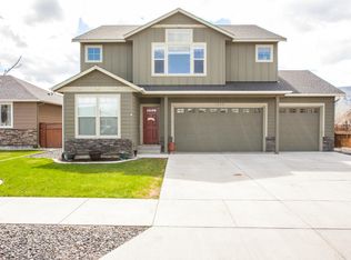 1339 Boulder Loop, East Wenatchee, WA 98802