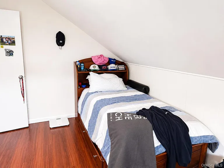 122 Radcliffe Rd #UPPER — Photo 8