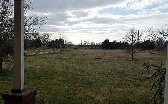 2nd image of 1405 Vz County Road 2623