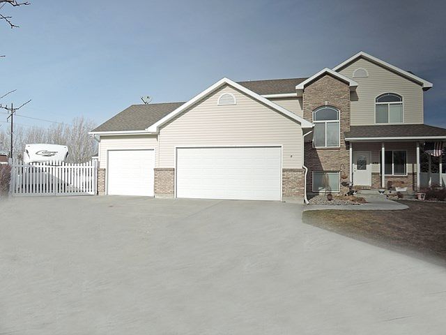 1st image of 470 La Costa Dr