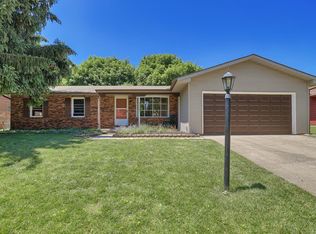 2003 Park Ridge Dr, Urbana, IL 61802