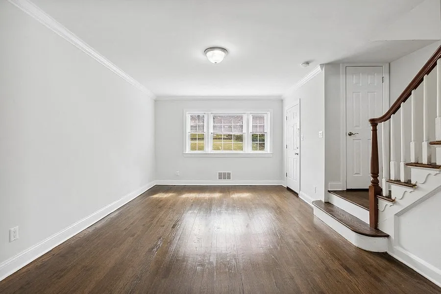 Scotland Park Townhomes — Photo 3