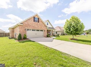 115 Gracetree Way, Kathleen, GA 31047