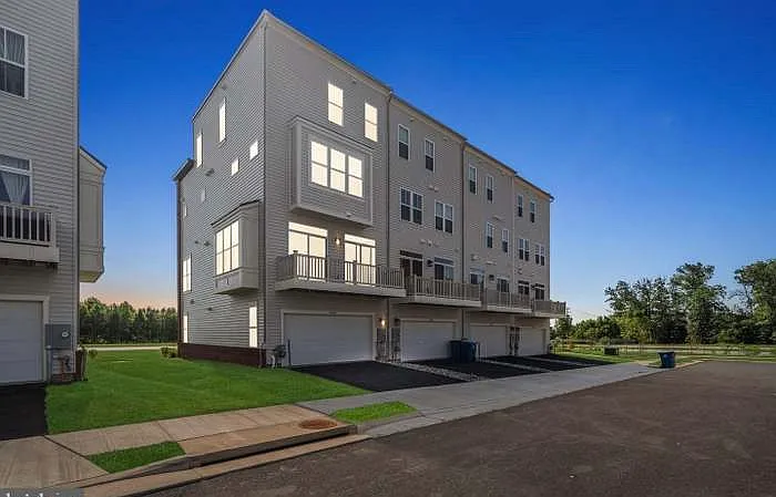 23162 Horseshoe Trail Sq — Photo 45