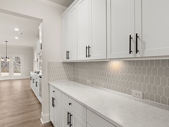 7th image of this home