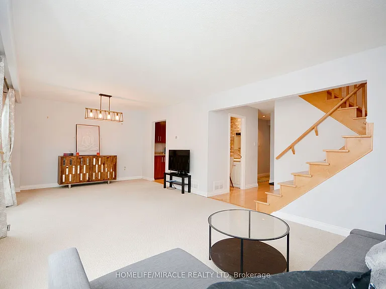 2335 Council Ring Rd — Photo 11
