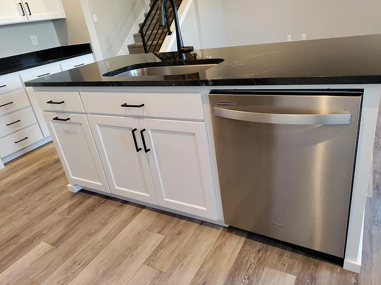 Kitchen island with dishwasher