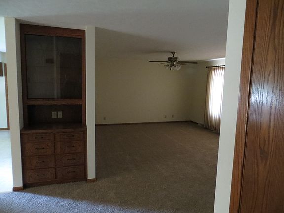 LIving room  from DN room 1