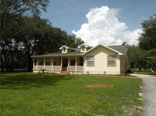 28713 Sonny Dr, Zephyrhills, FL 33544