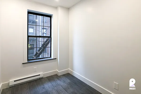 Rented by REZI | media 6