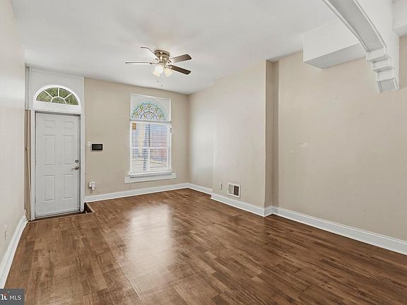 4th image of 2609 Jefferson St