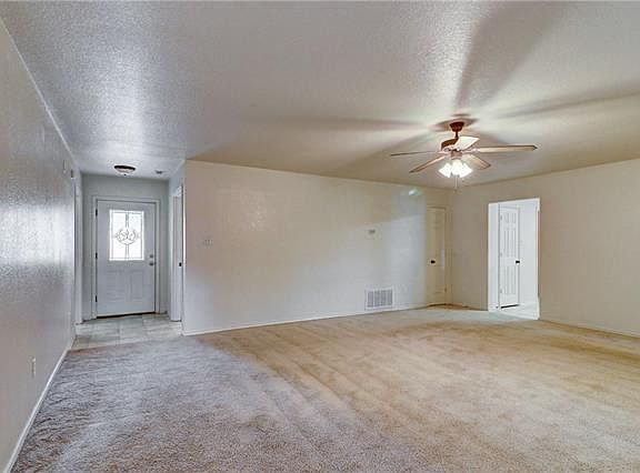 4th image of 2506 Joseph Dr