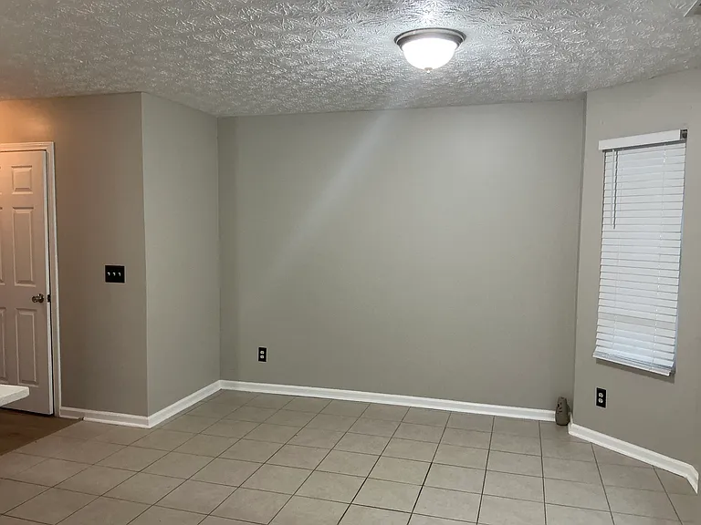 5553 Strathmoor Manor Cir — Photo 22