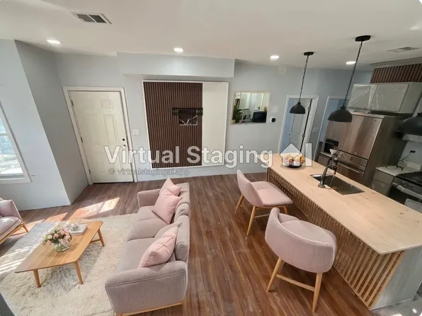 17 Pattison St APT 2, Worcester, MA 01604