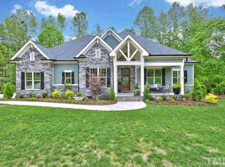 2044 Silverleaf Dr, Youngsville, NC 27596