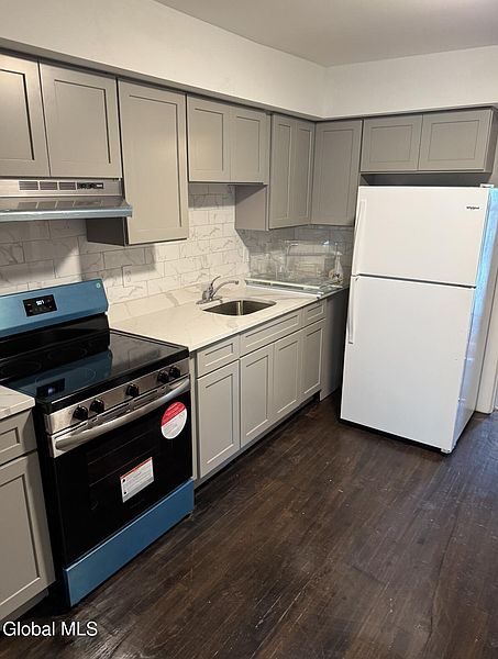 5th image of 175 Eagle Street