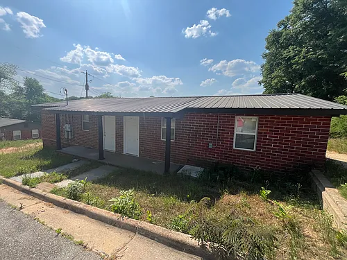 1702 Schofield St Photo 1